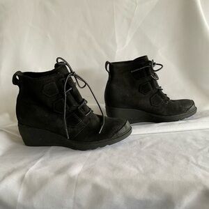 Sorel Toronto Lace Wedge Booties 6